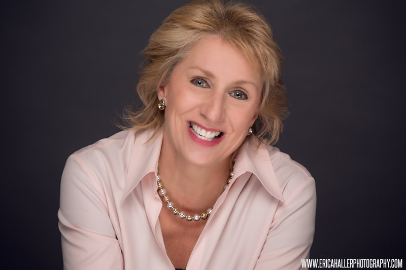 Helene Angley Headshot