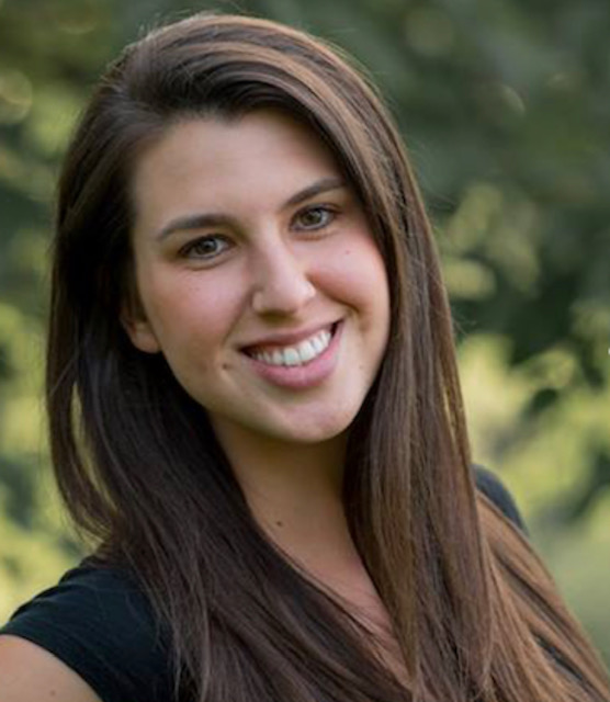 Nora Trabin Headshot